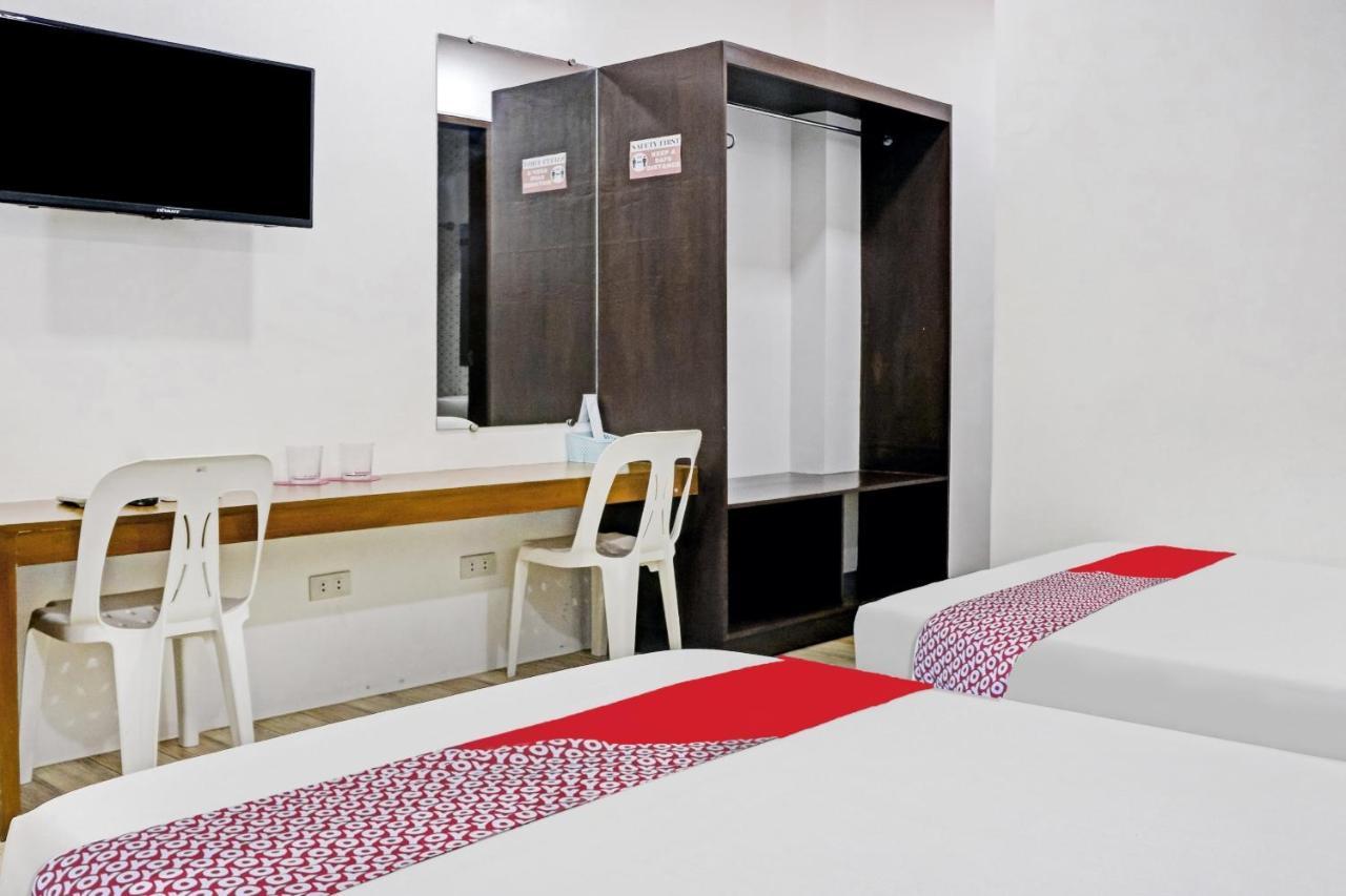 Oyo 869 Jnv Dream Hotel Subic Zewnętrze zdjęcie