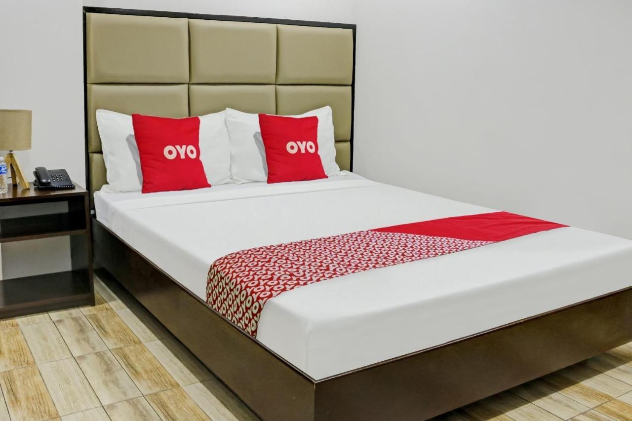 Oyo 869 Jnv Dream Hotel Subic Zewnętrze zdjęcie