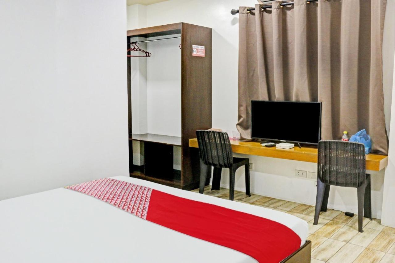 Oyo 869 Jnv Dream Hotel Subic Zewnętrze zdjęcie