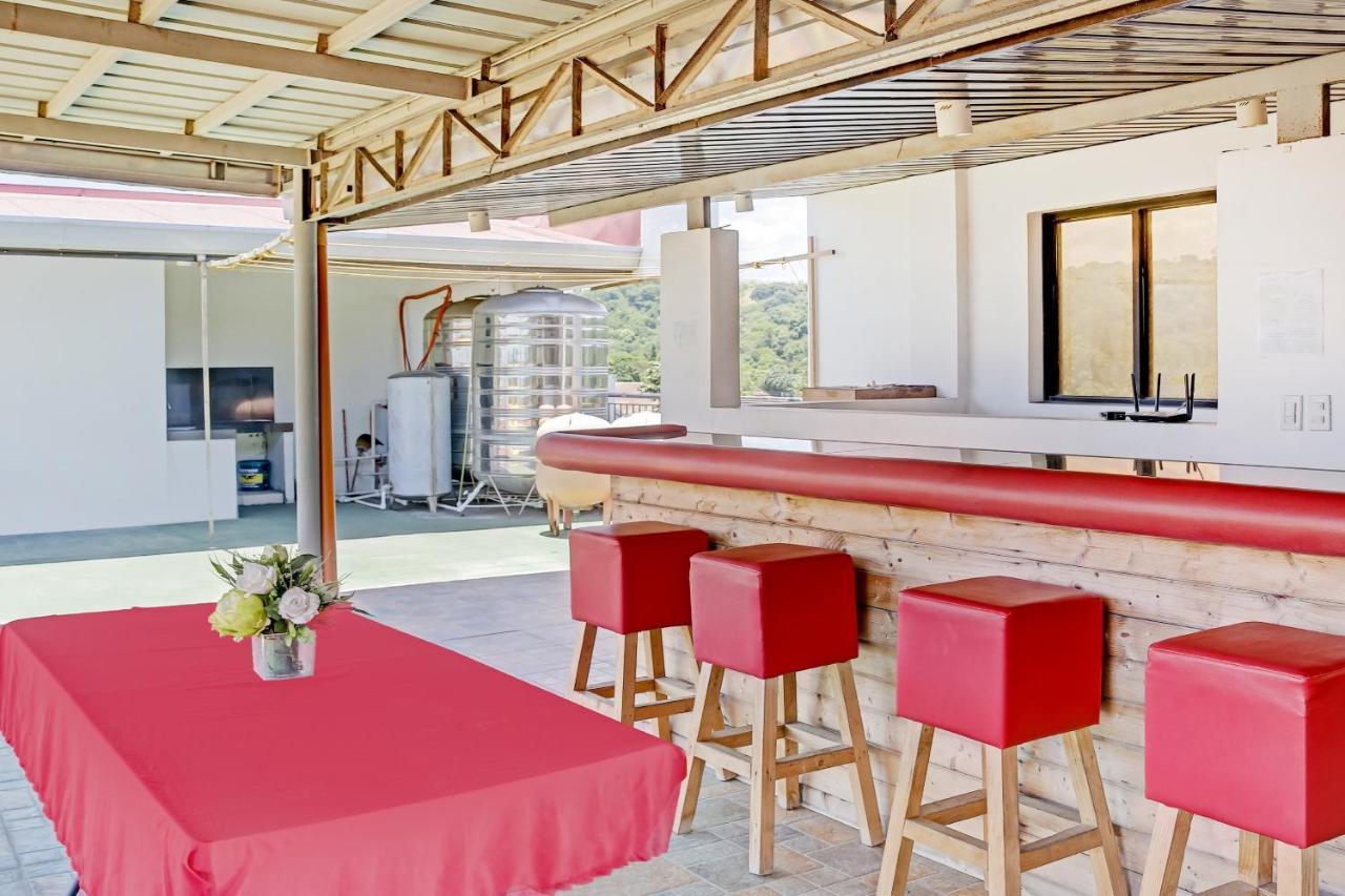 Oyo 869 Jnv Dream Hotel Subic Zewnętrze zdjęcie